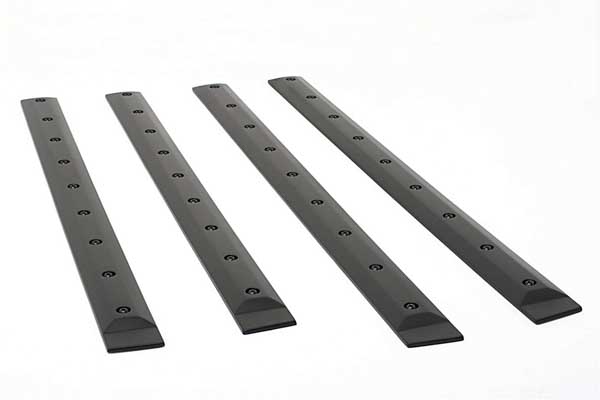 Egr 991674 Bolt On Look Body Side Molding Set Of 4 - Picture 8 of 9